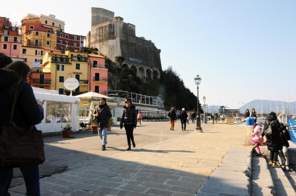 La Finestra Del Pesco Apartment Lerici Luaran gambar